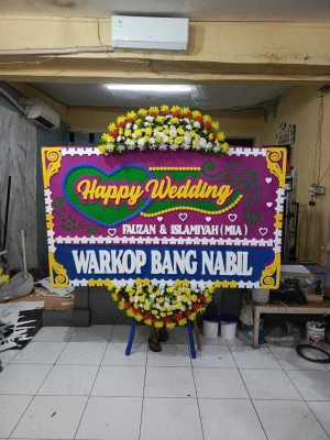 Papan Bunga di Manggarai Selatan